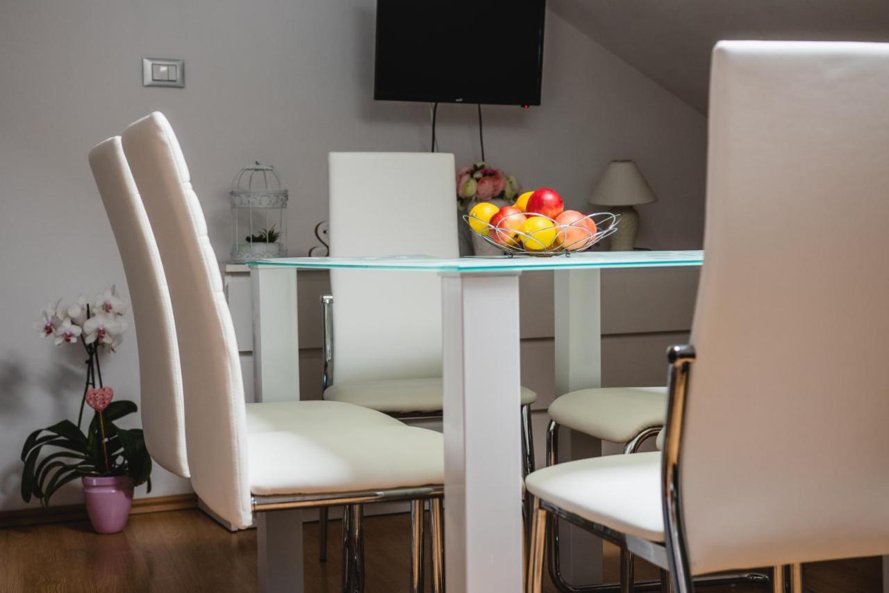 Apartmani Tena Selce Zewnętrze zdjęcie