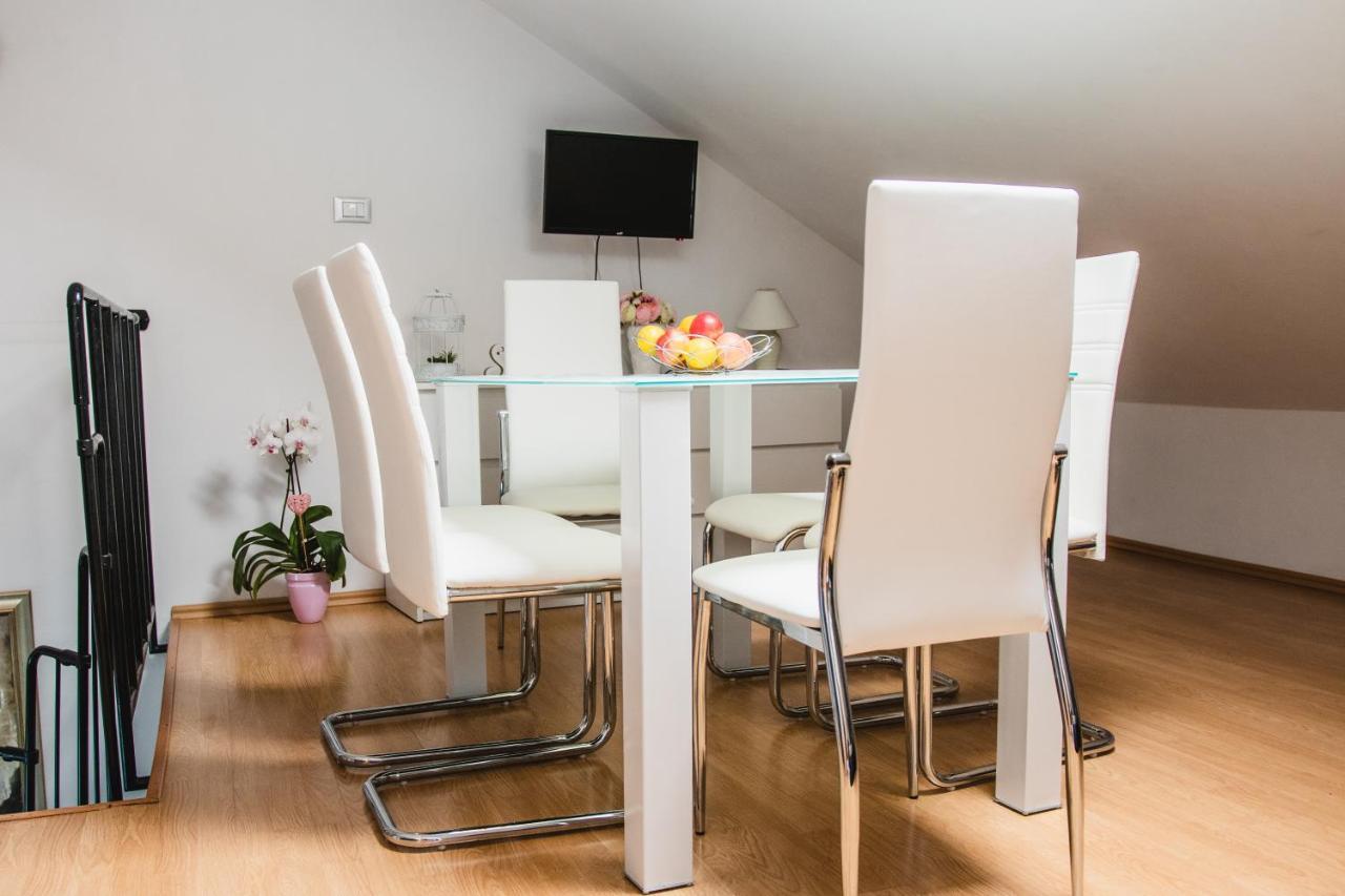 Apartmani Tena Selce Zewnętrze zdjęcie