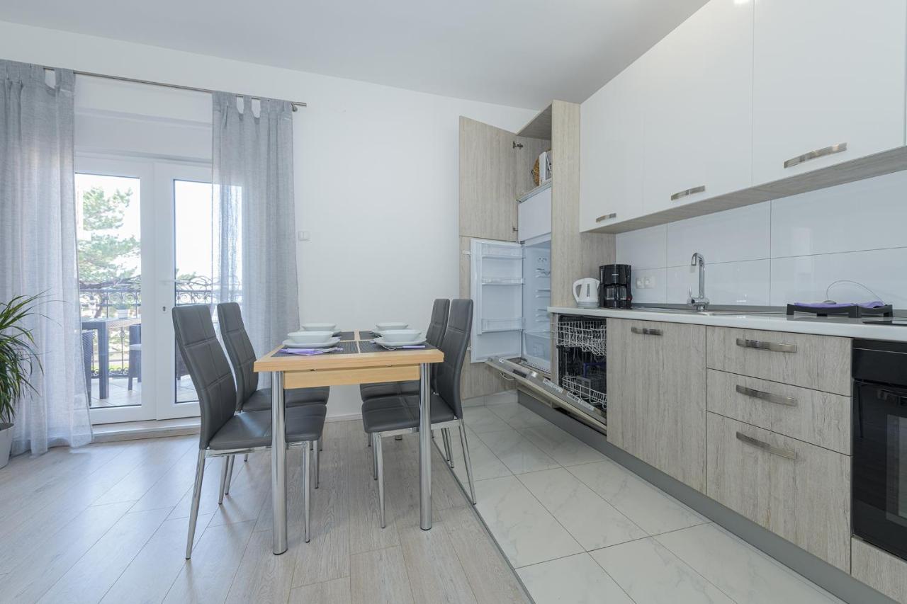 Apartmani Tena Selce Zewnętrze zdjęcie